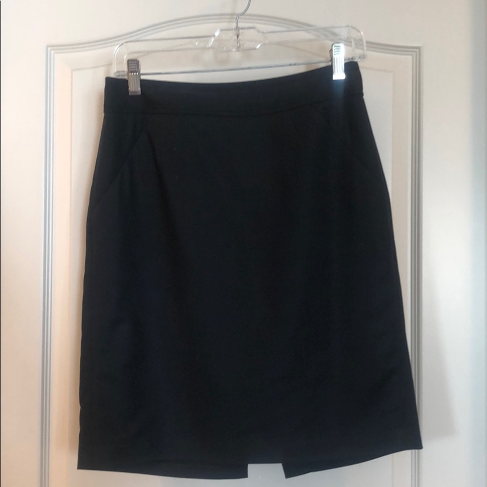 Banana Republic black pencil skirt
